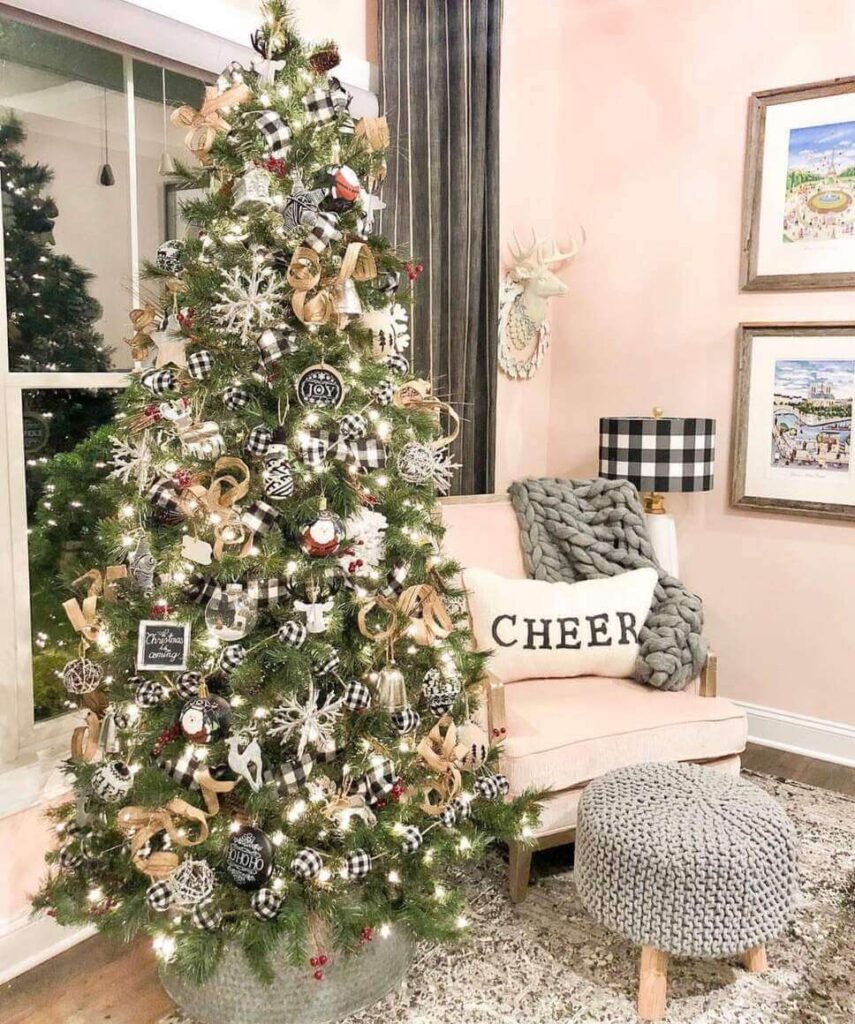 plaid christmas tree decor ideas