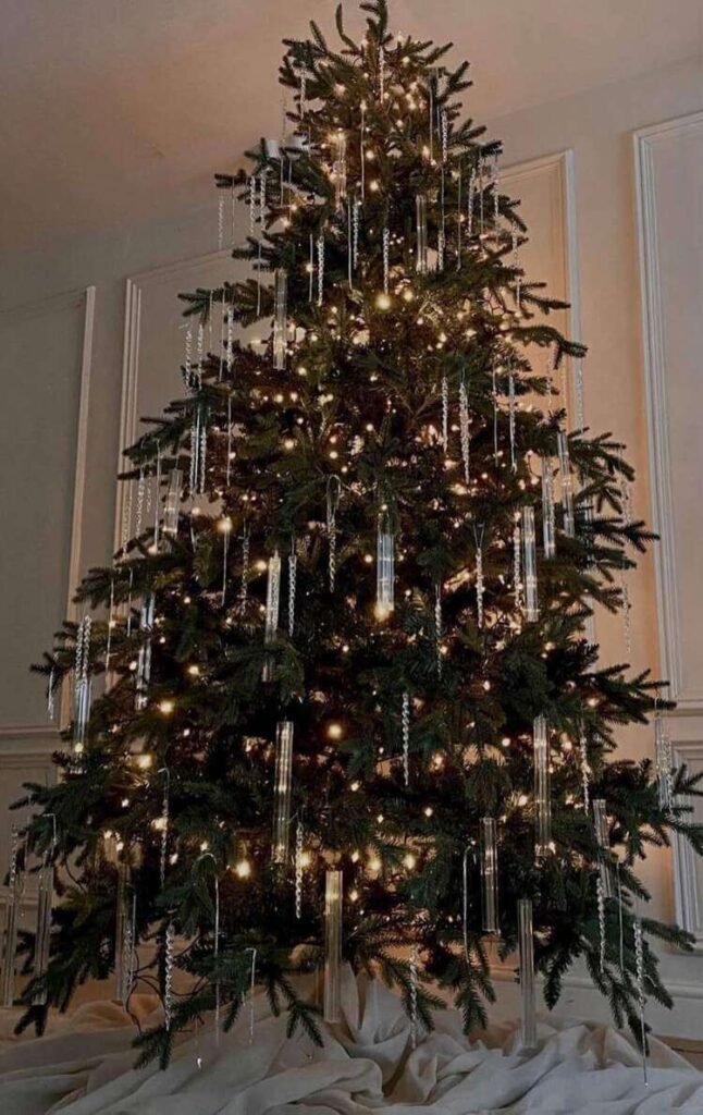 minimal christmas tree