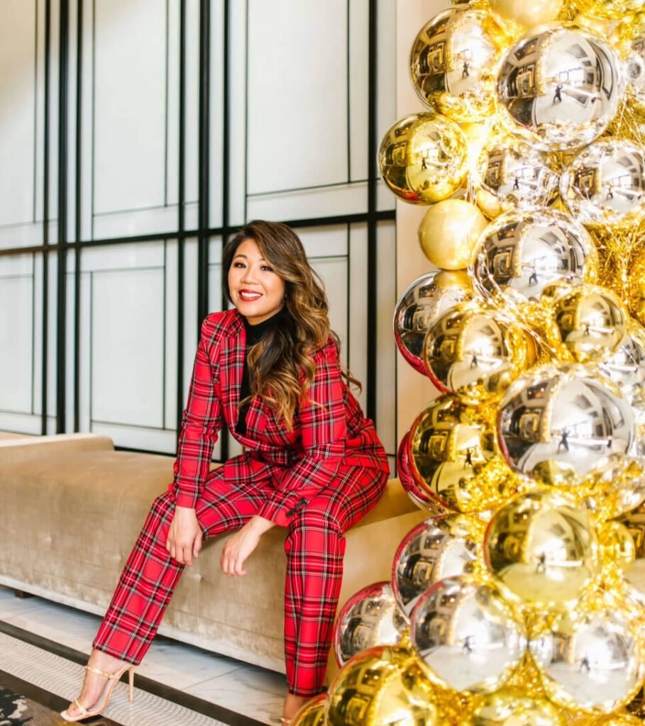 Christmas work party outfits 