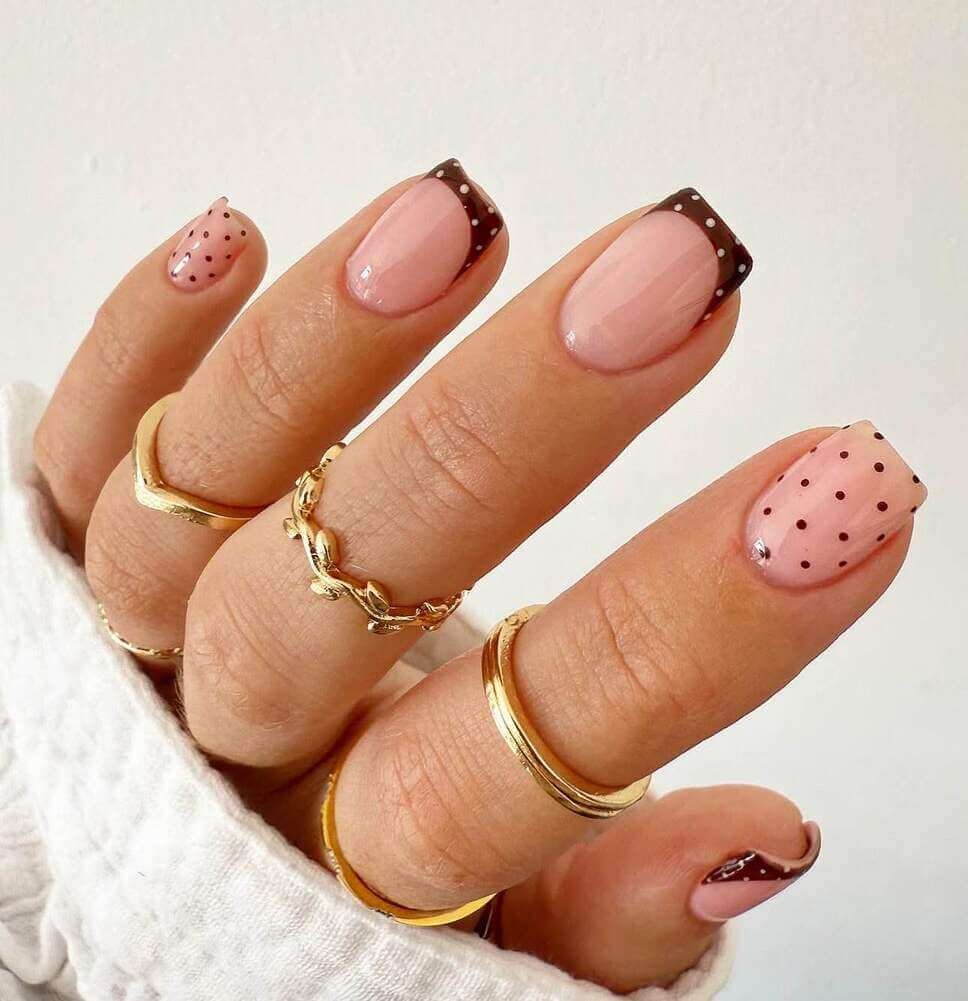 short brown nails