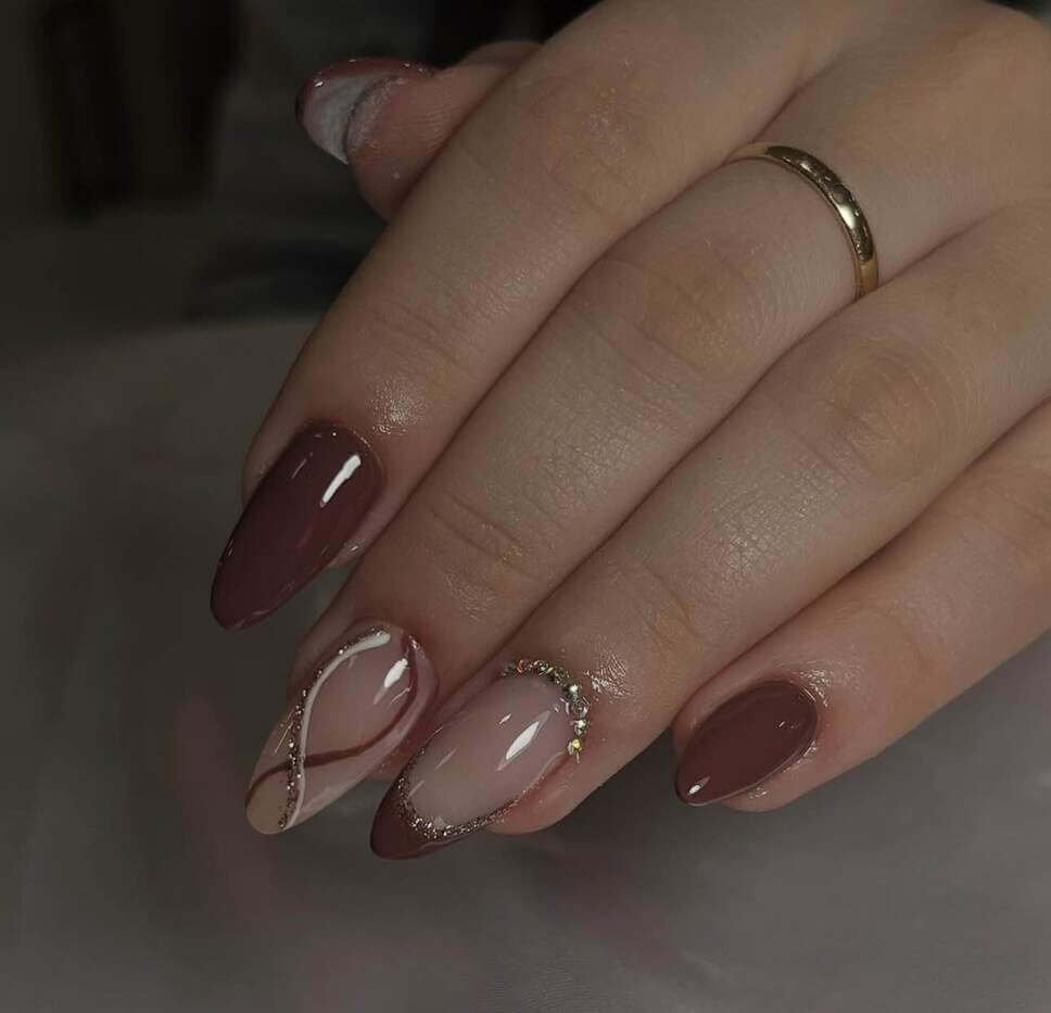 brown nails