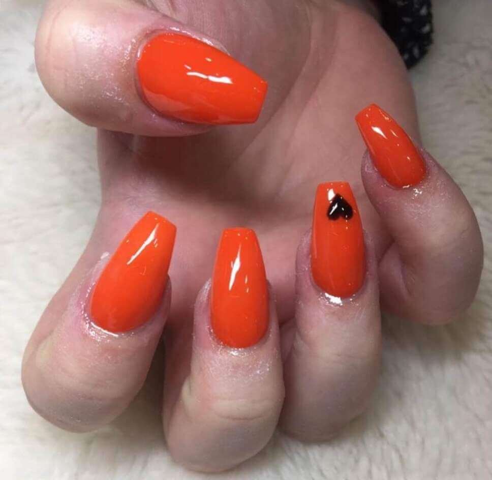 fall burnt orange nail designs