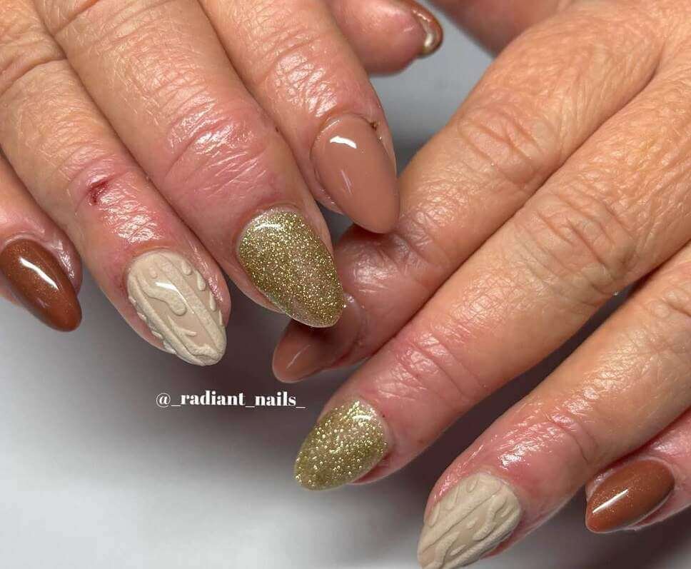 gold sweater nails
