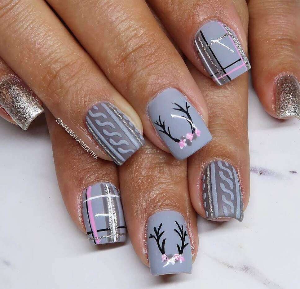 christmas sweater nails