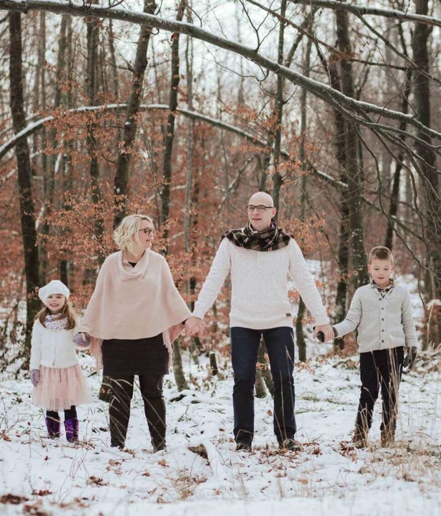 winter family photoshoot outfits