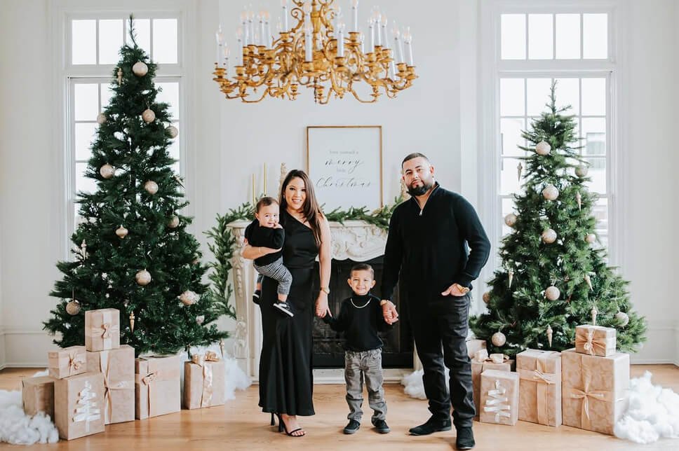 black christmas family photoshoot outfits