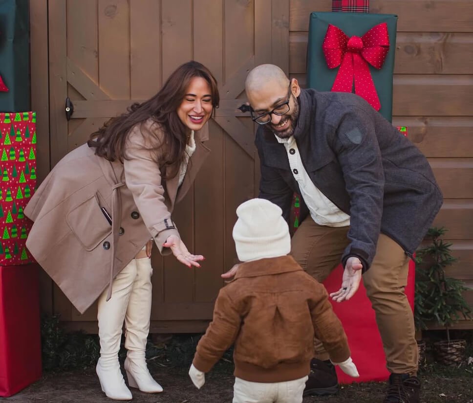 Christmas family photoshoot outfits 