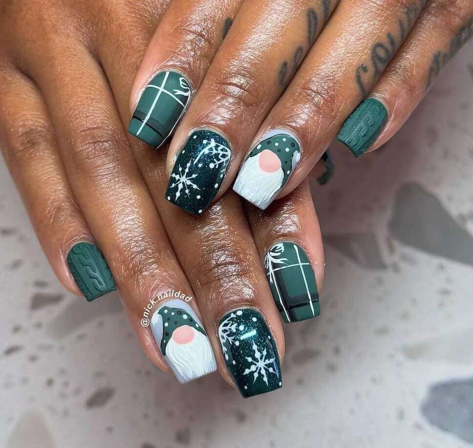 green christmas gnome nail designs 