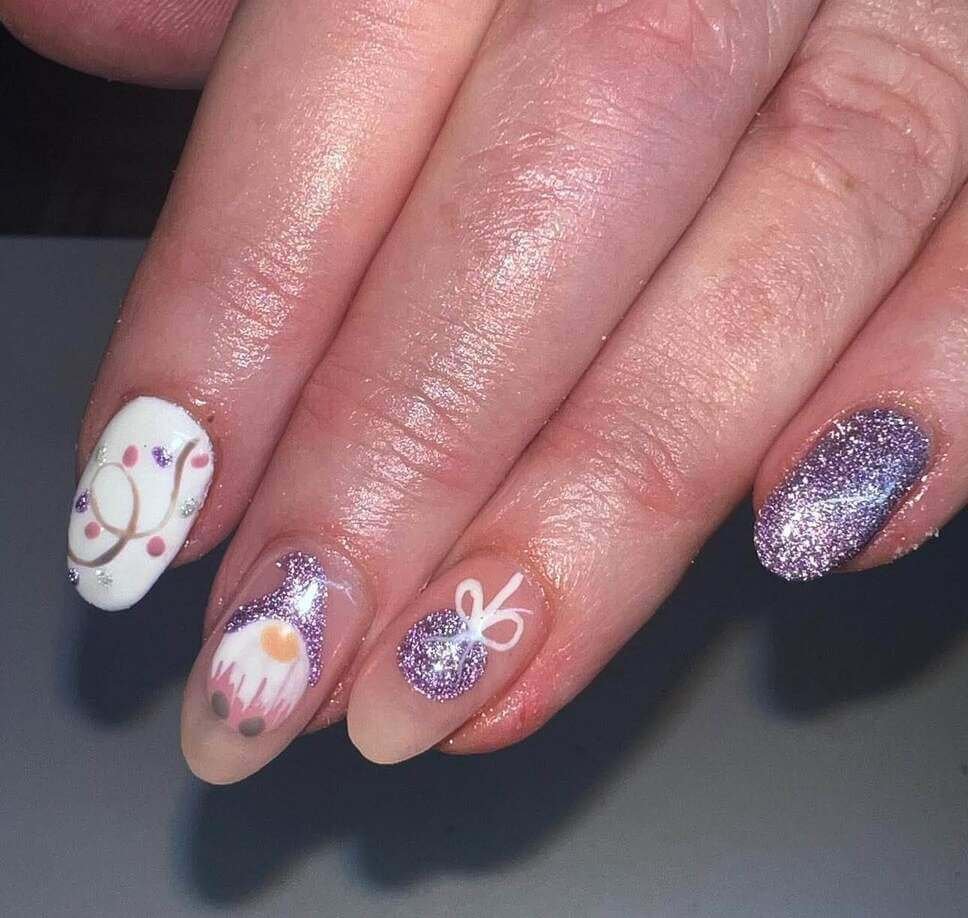 christmas gnome nail designs 