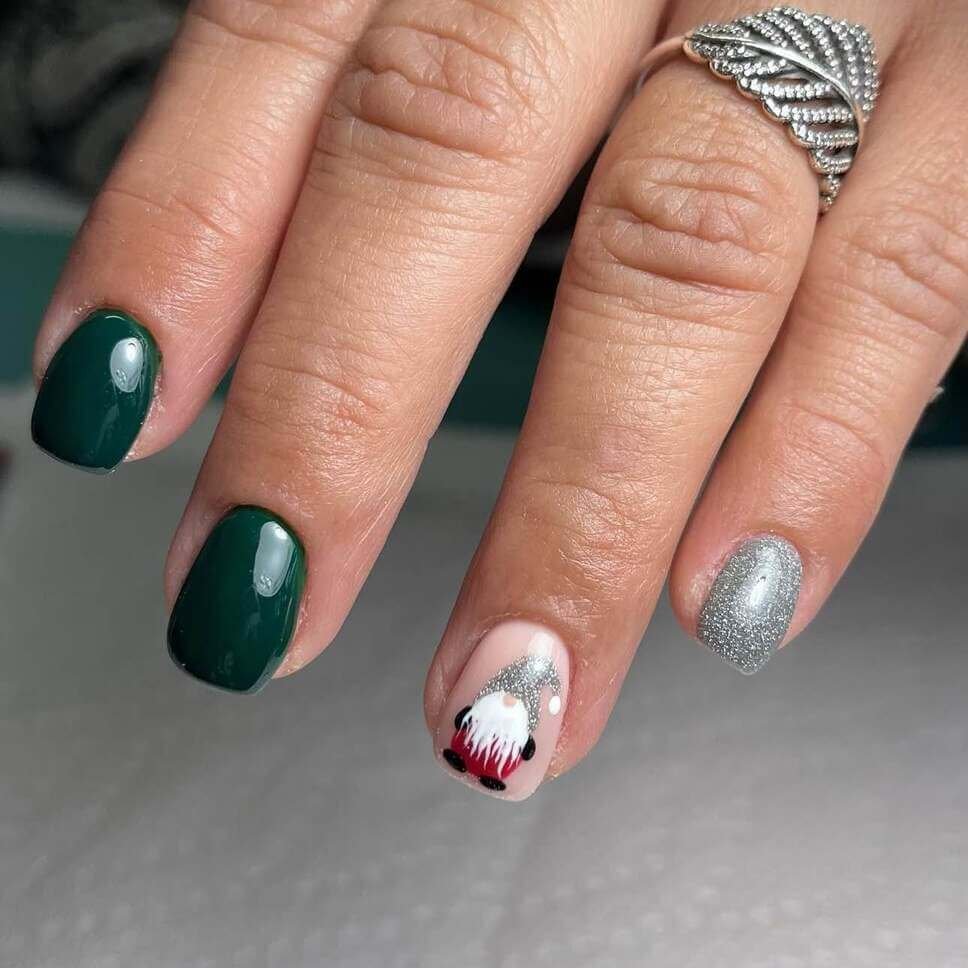 christmas gnome nail designs 