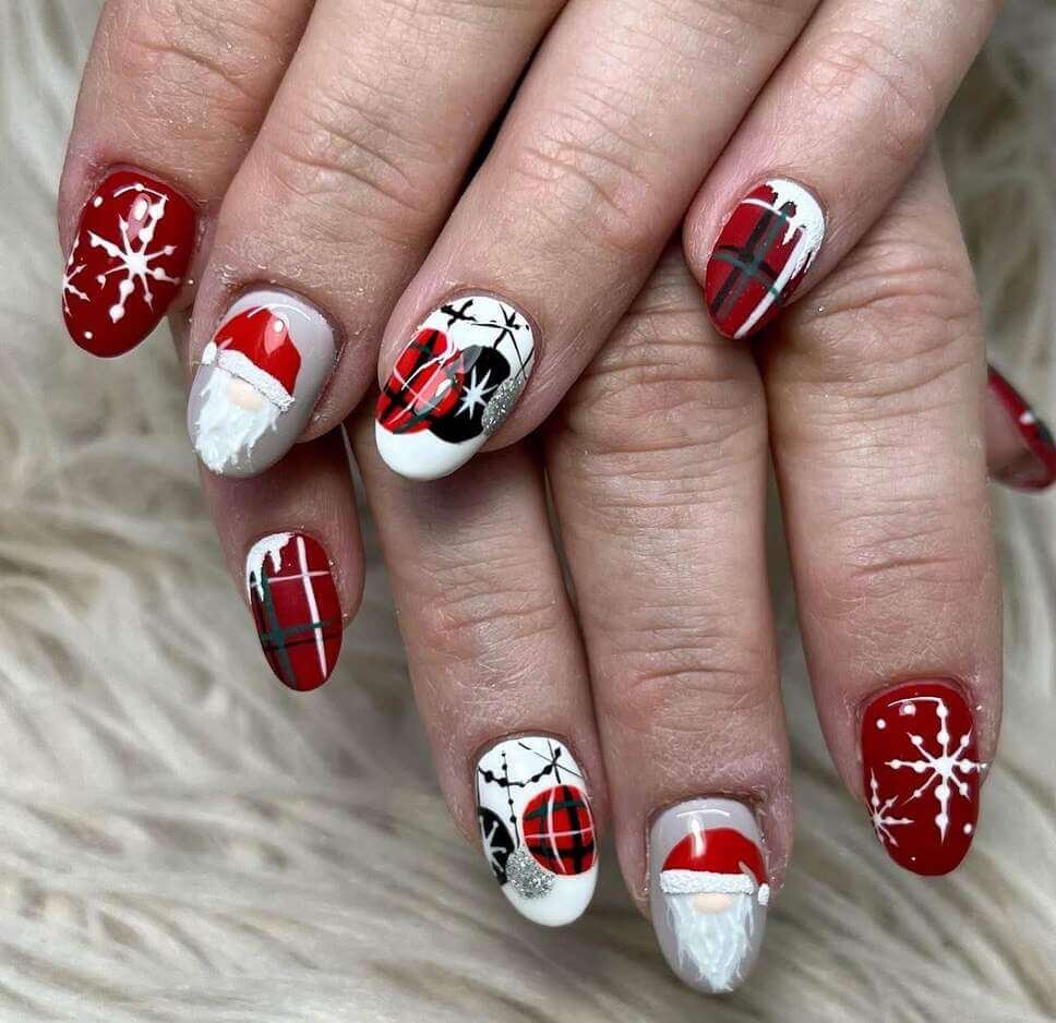 christmas gnome nail ideas