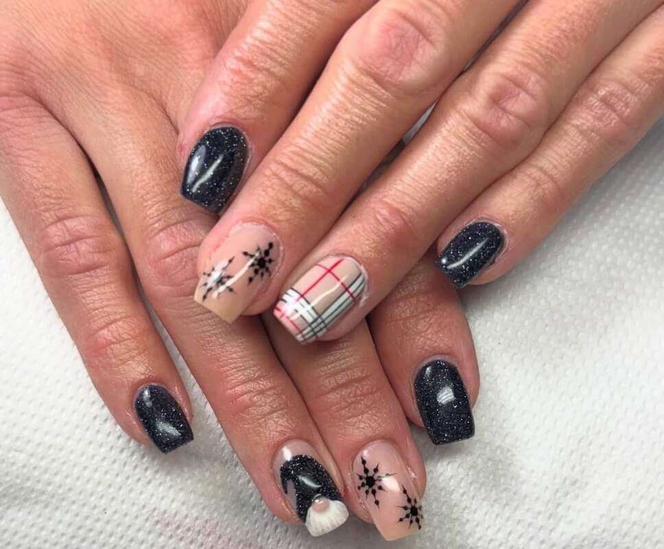 christmas gnome nail designs plaid
