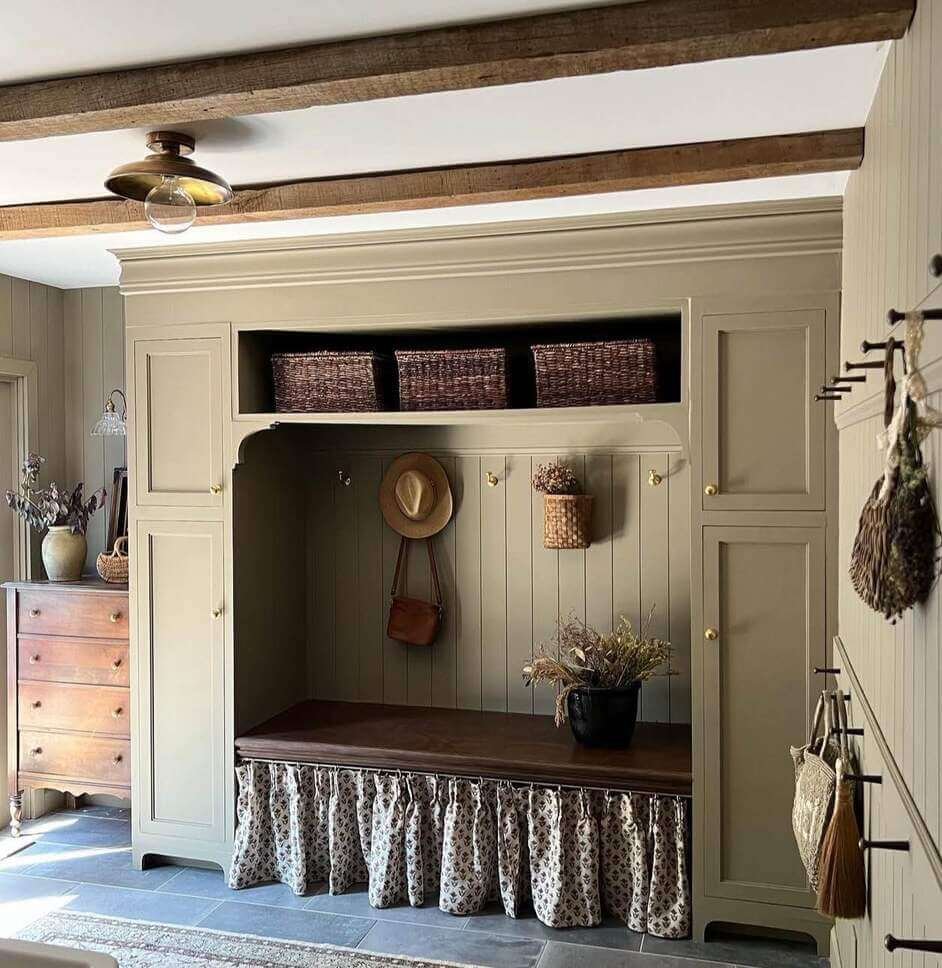 shoe storage for entryway