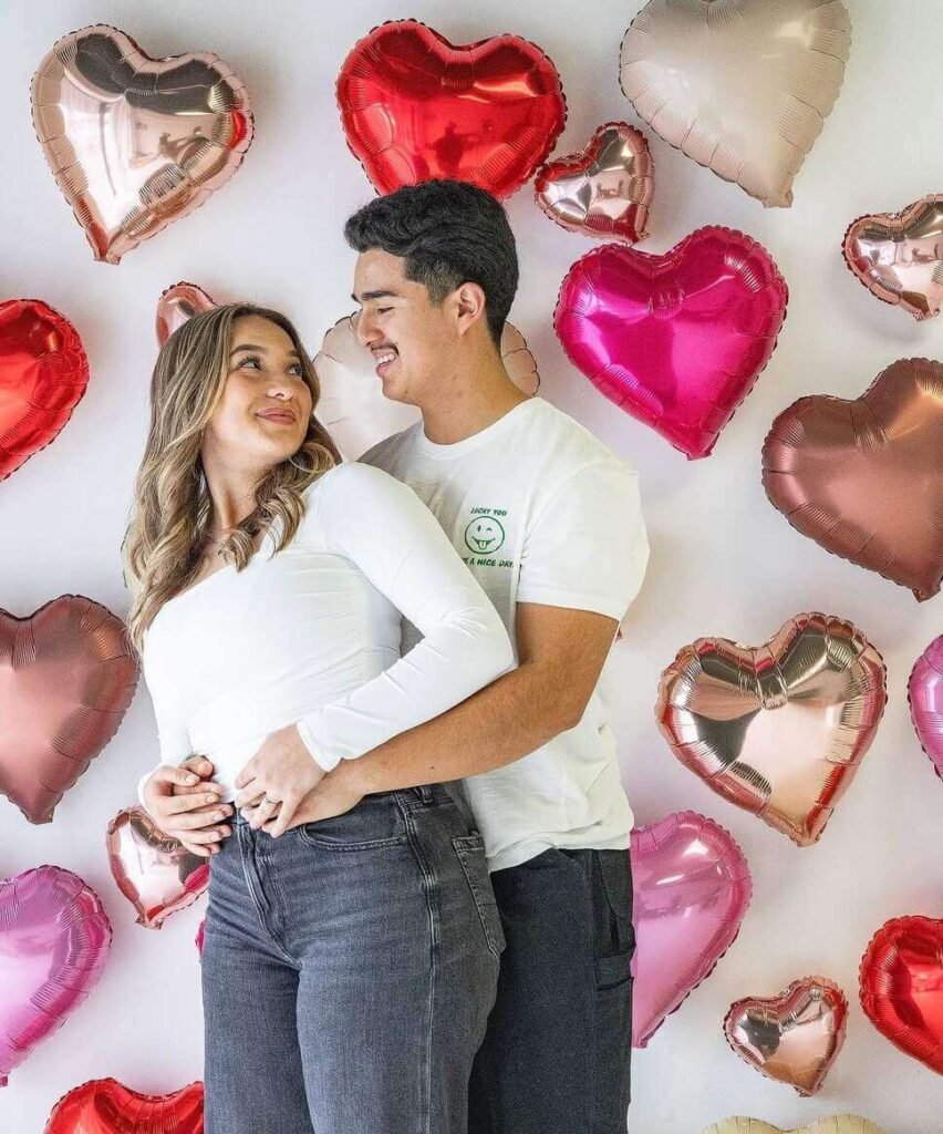 Valentine's photoshoot ideas for couples