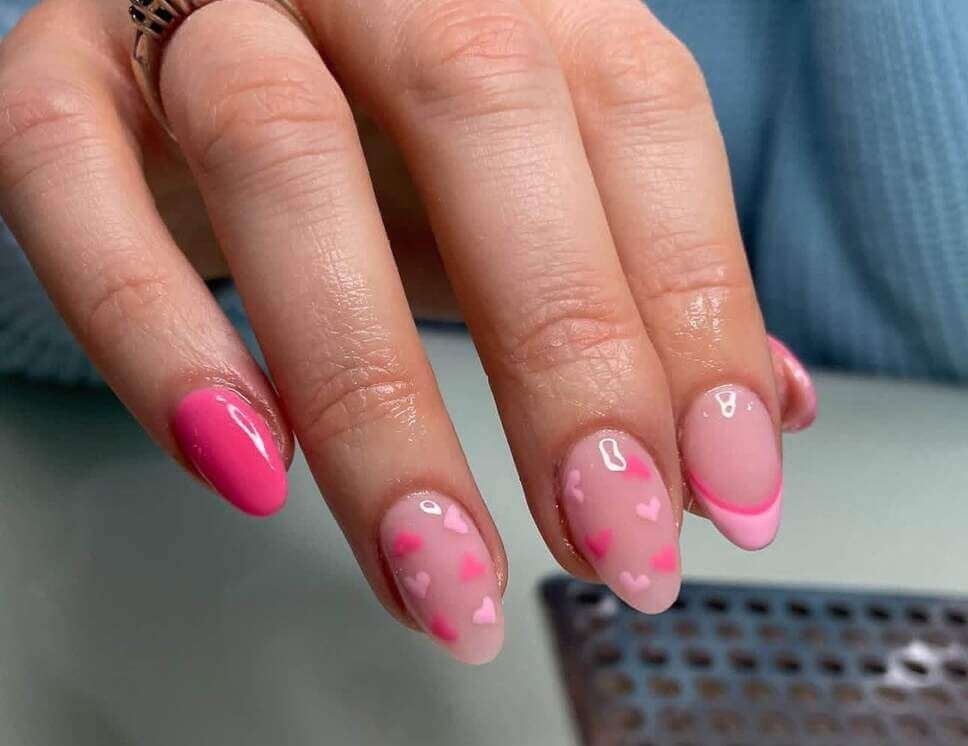 pink Valentine's nail designs 