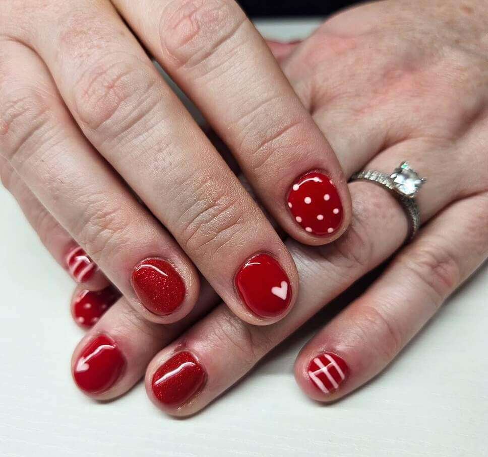 short valentine's nail designs 