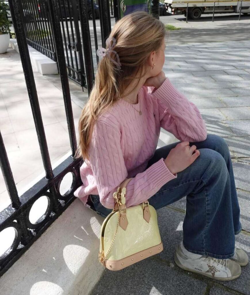 sneaker outfit ideas