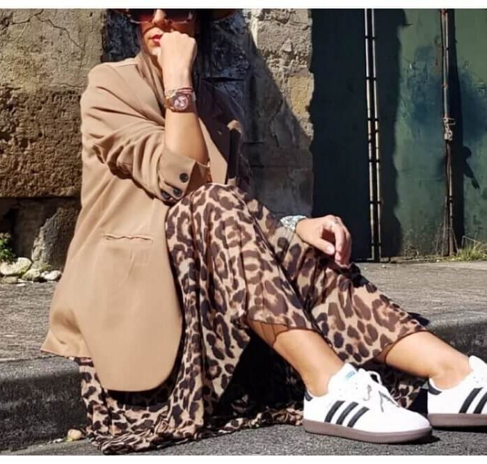 31 Sneaker Outfit Ideas to Make Your Everyday Style Cooler 