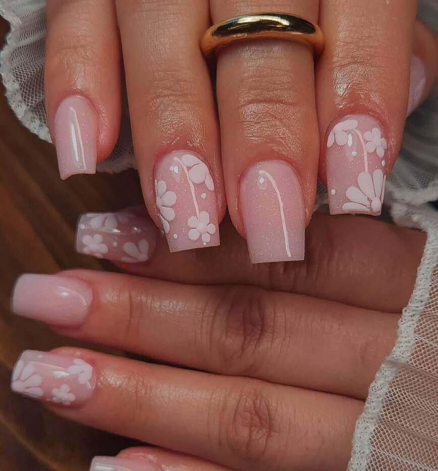 pink spring nails 