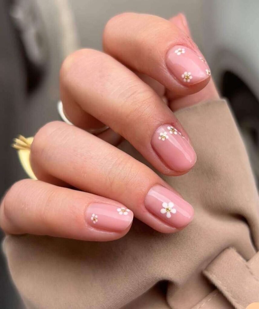 short nude spring nail ideas