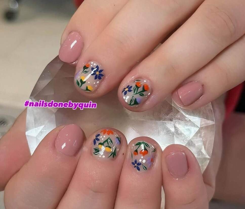 floral short spring nails