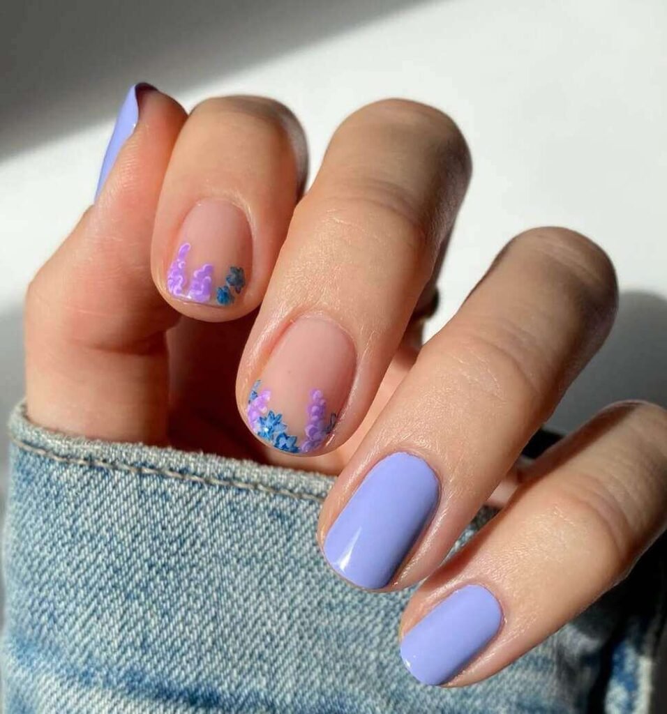 blue short spring nails