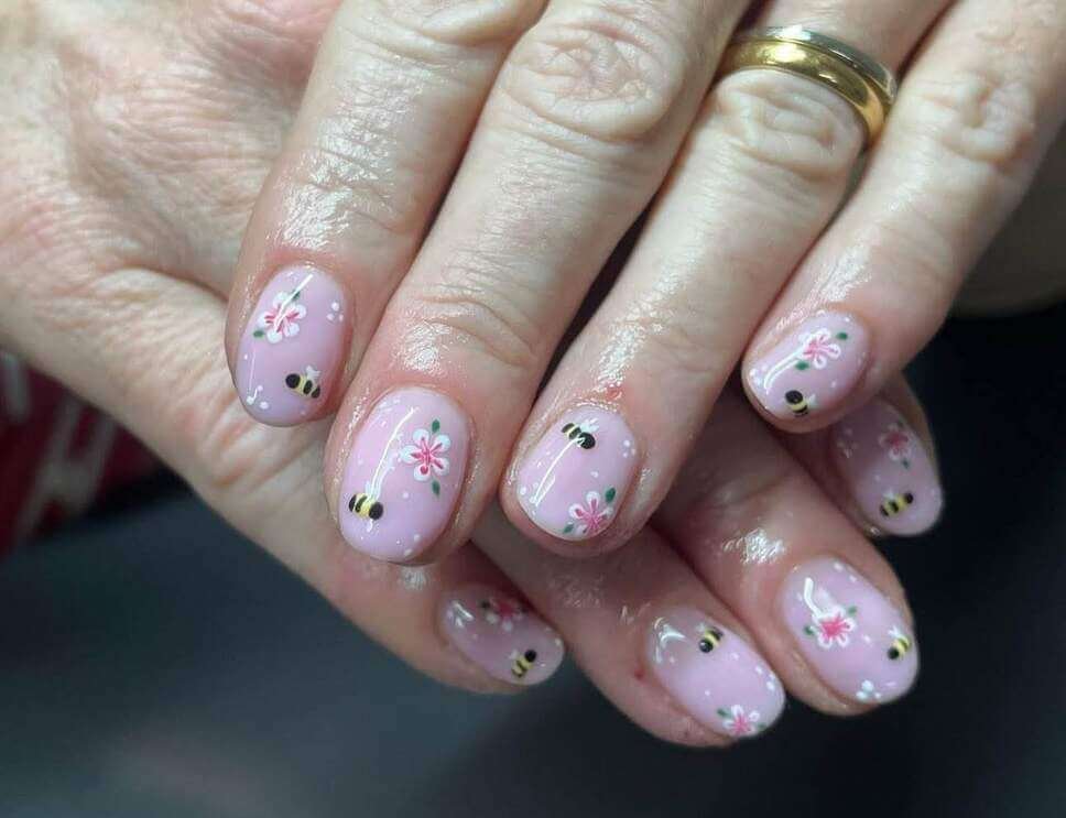 short spring nails 