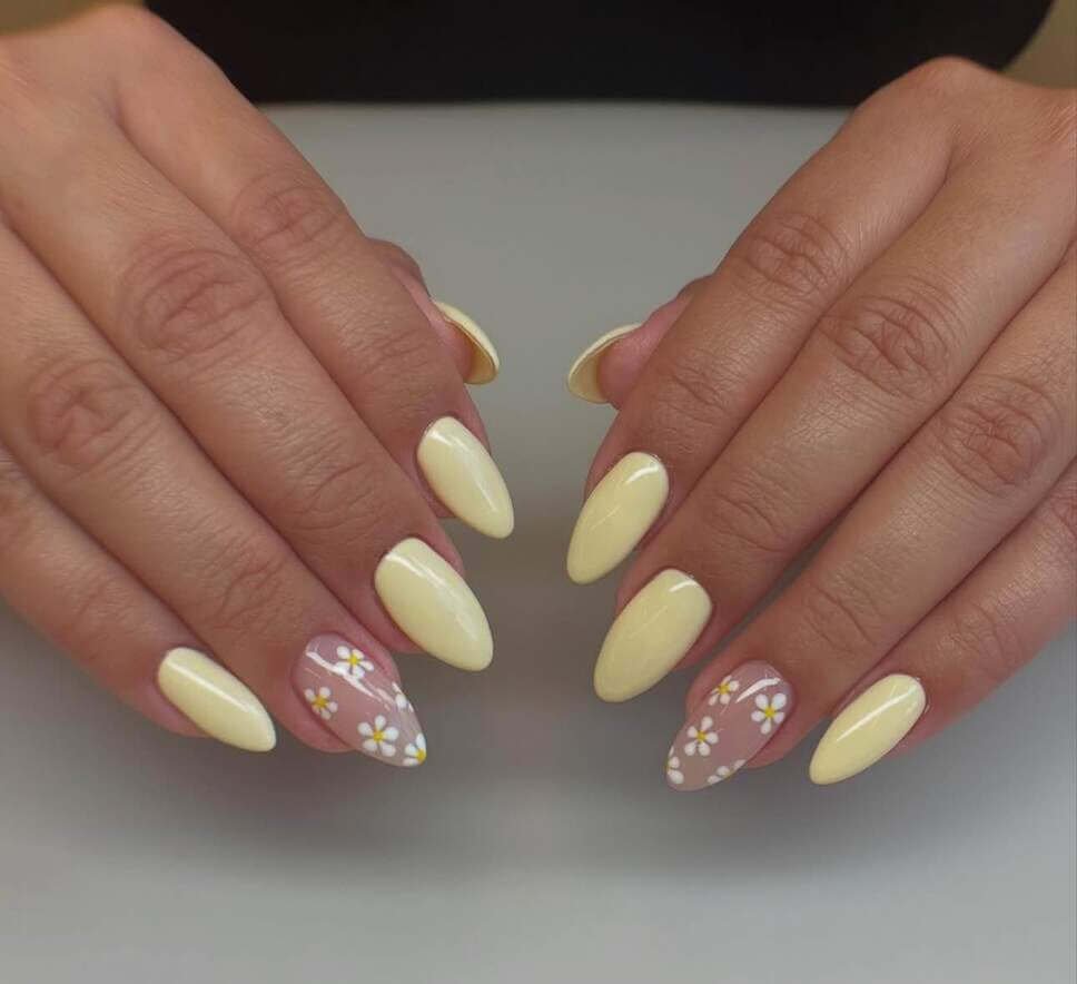 simple spring nails 