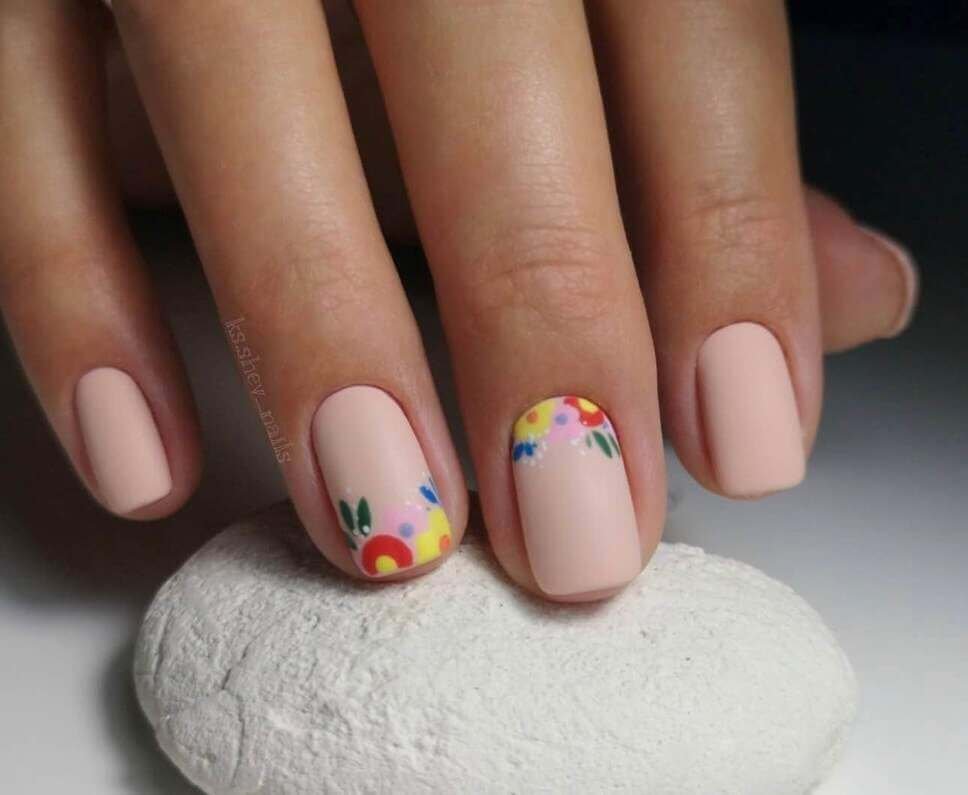 simple spring nail ideas