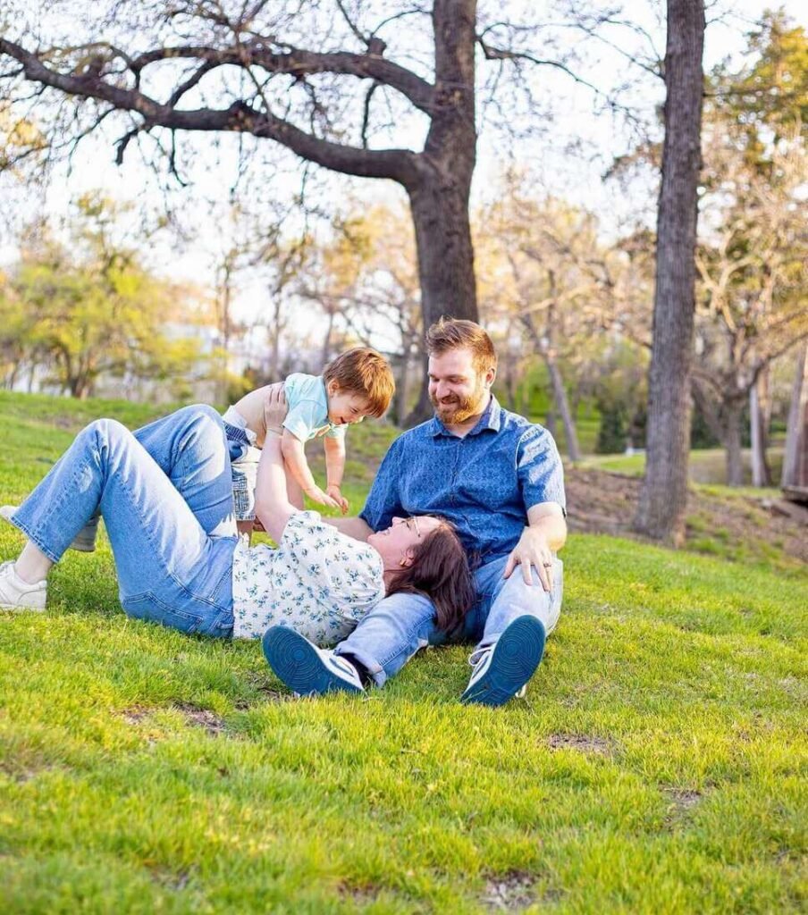 spring family photo outfit ideas
