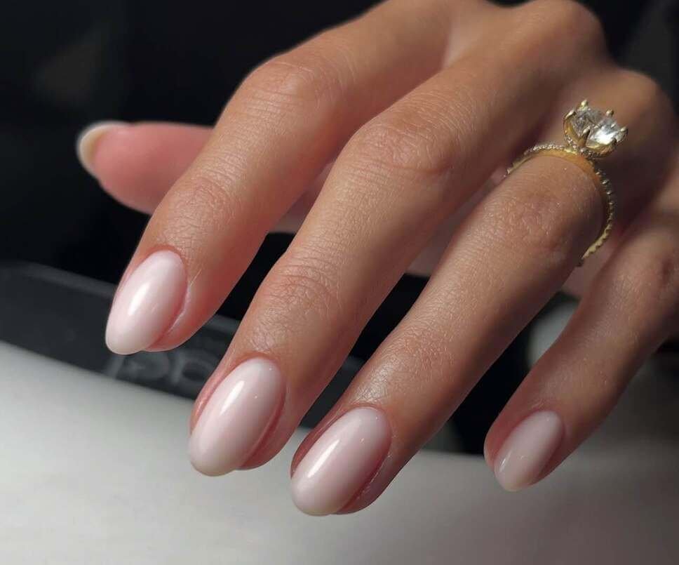 neutral nails 