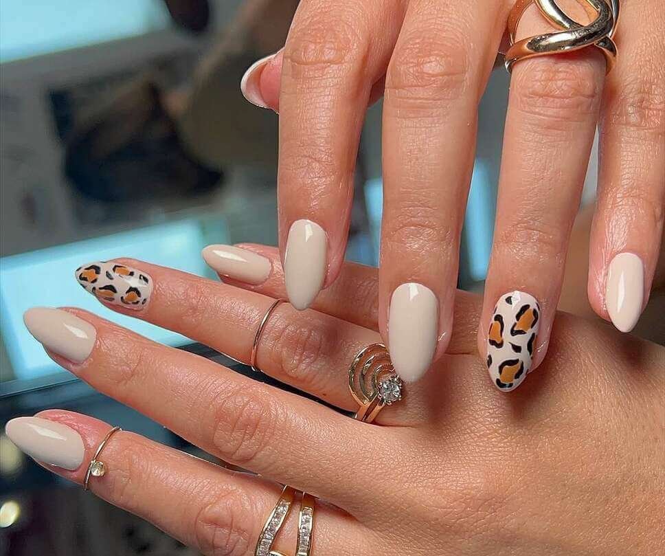 neutral nails