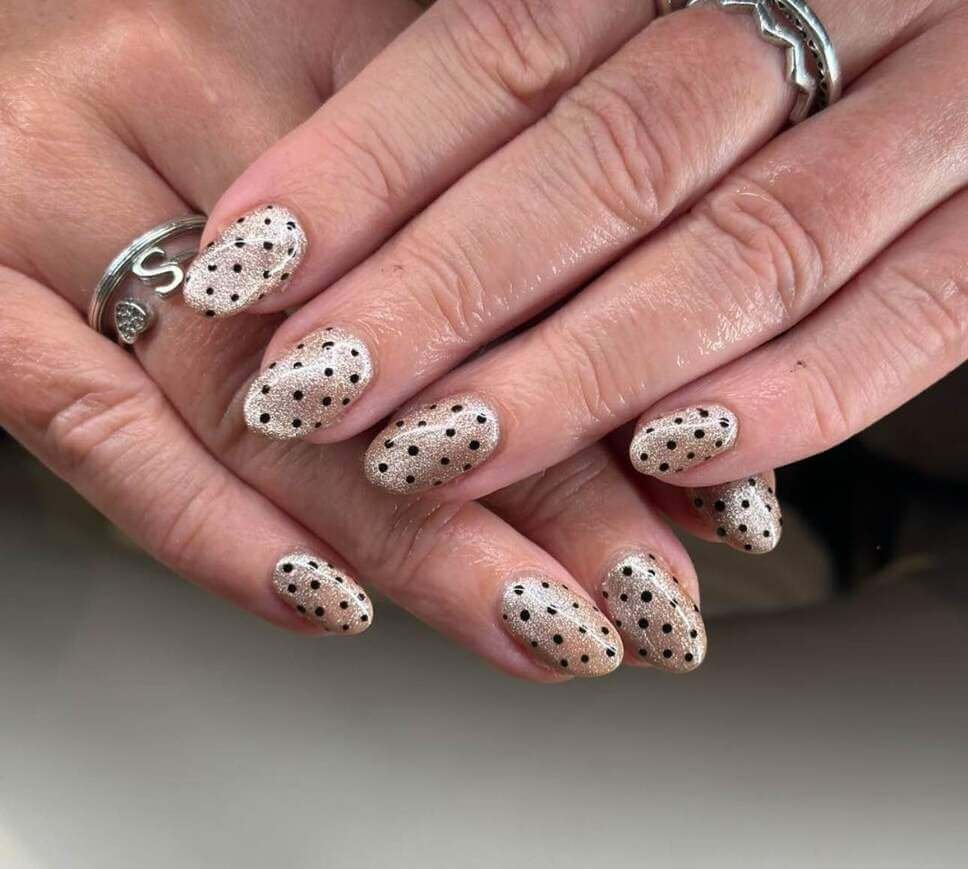 neutral polka dot nails 