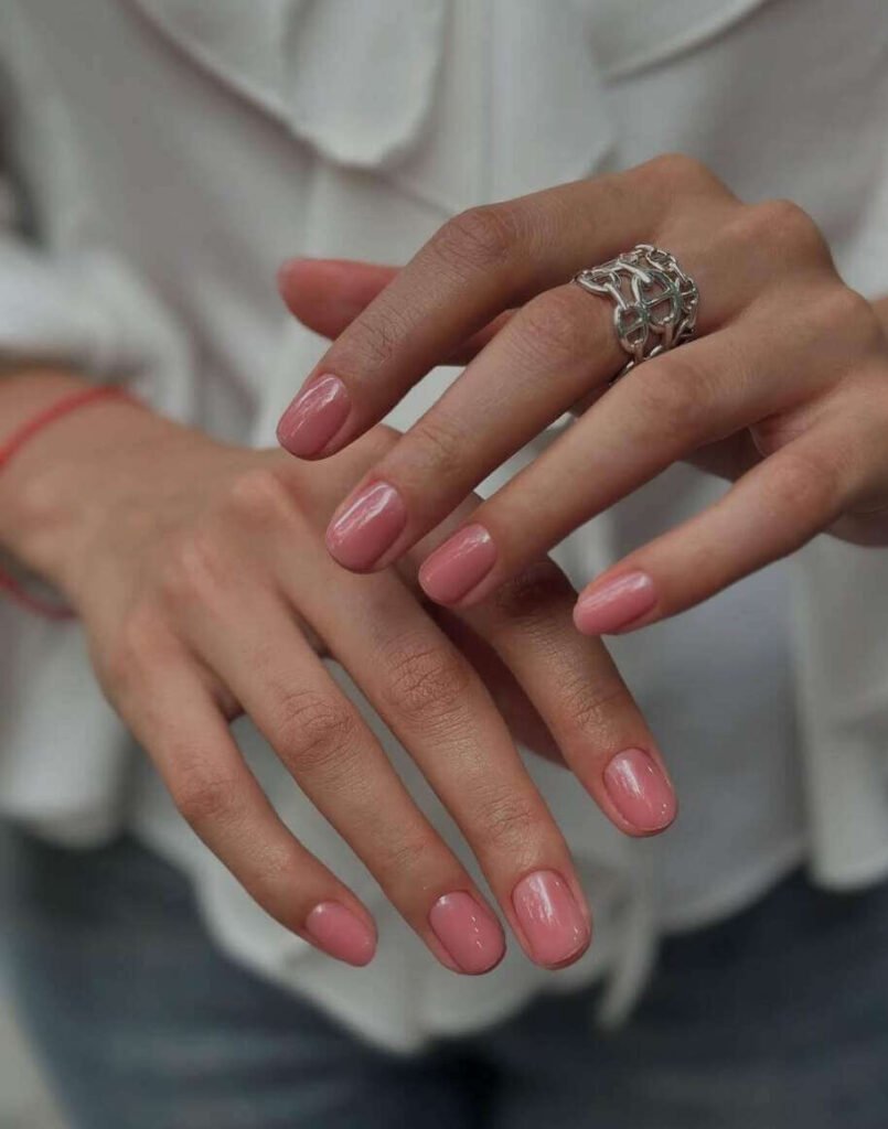 short old money nails