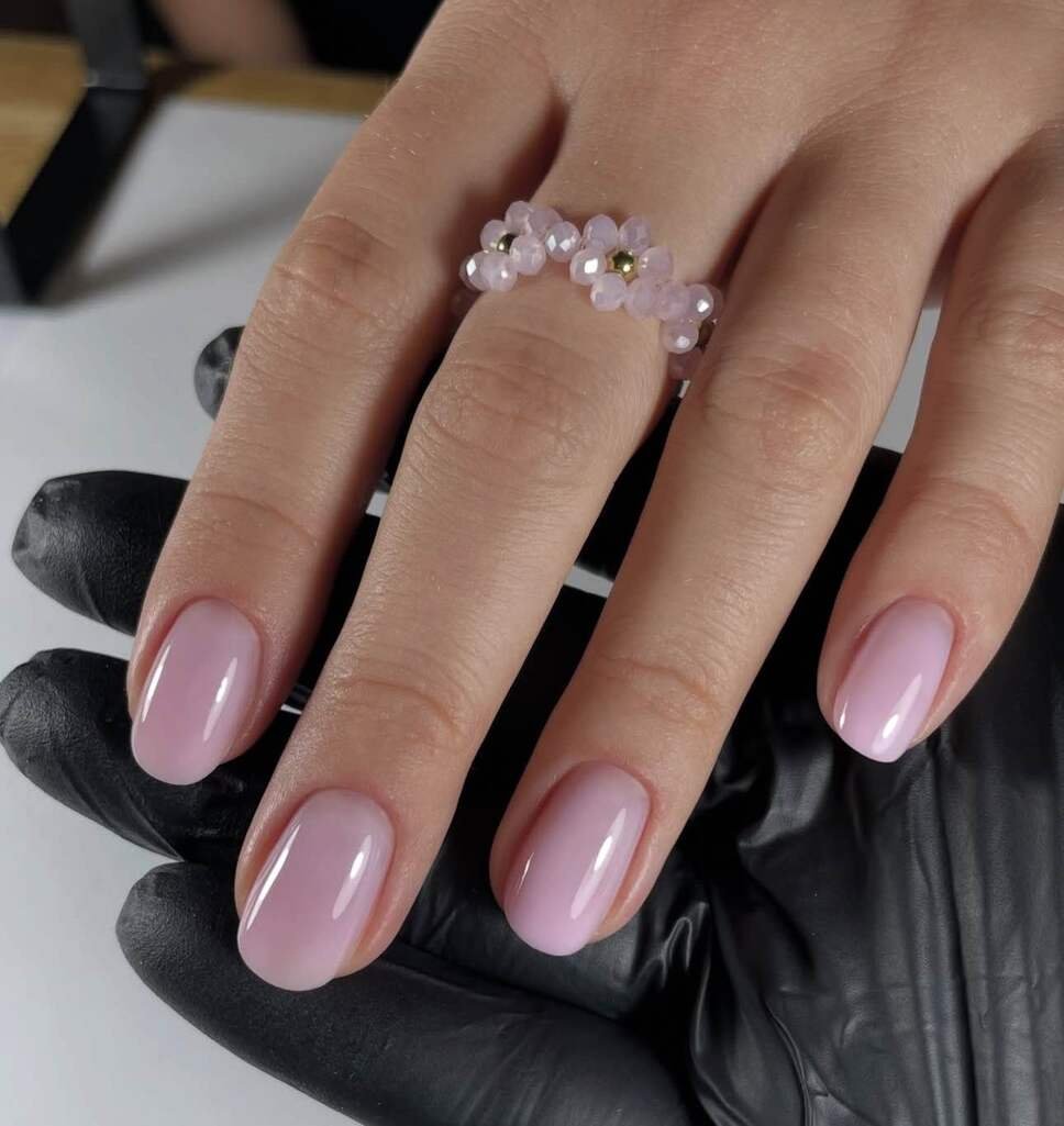 blush old money nails