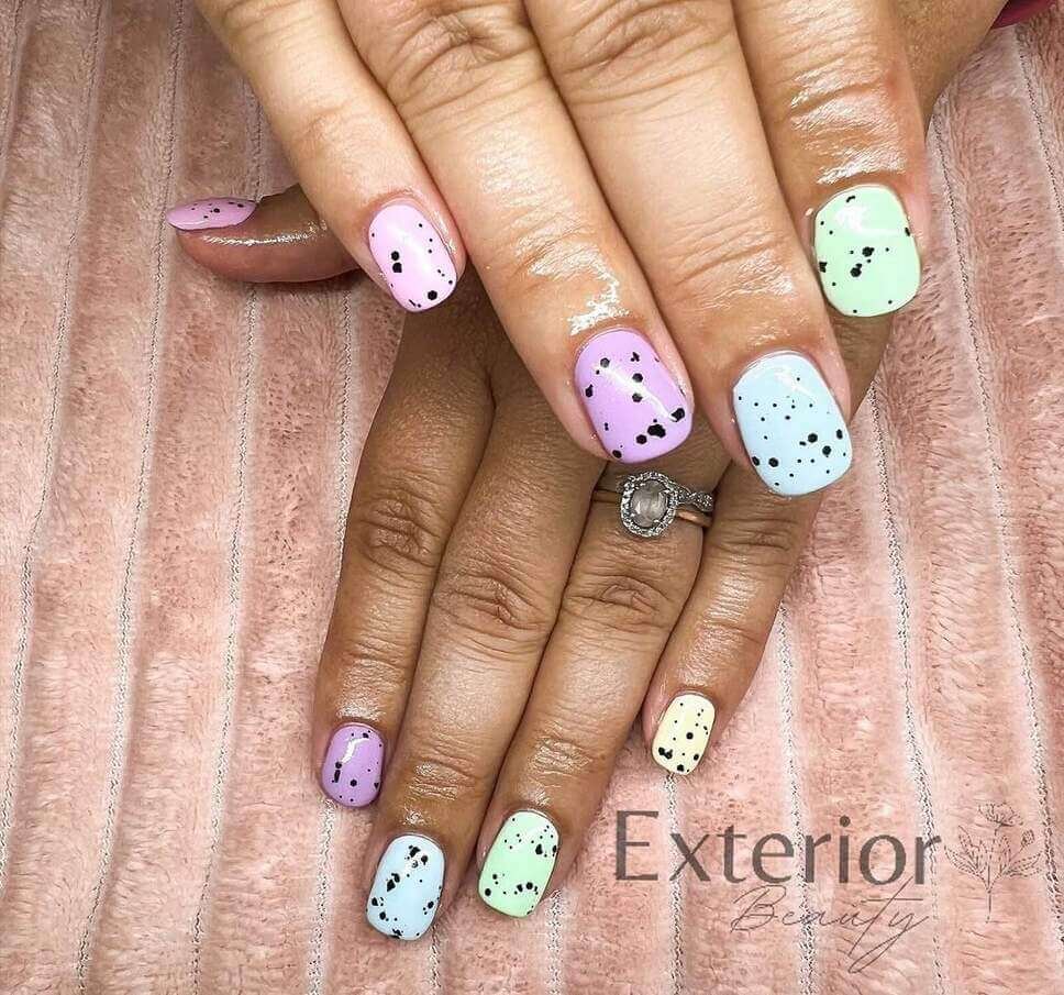 pastel Easter nails
