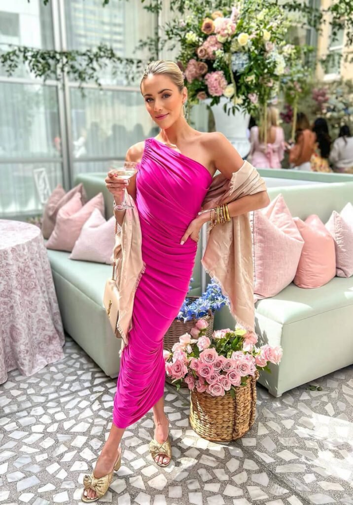 wedding guest spring outfits
