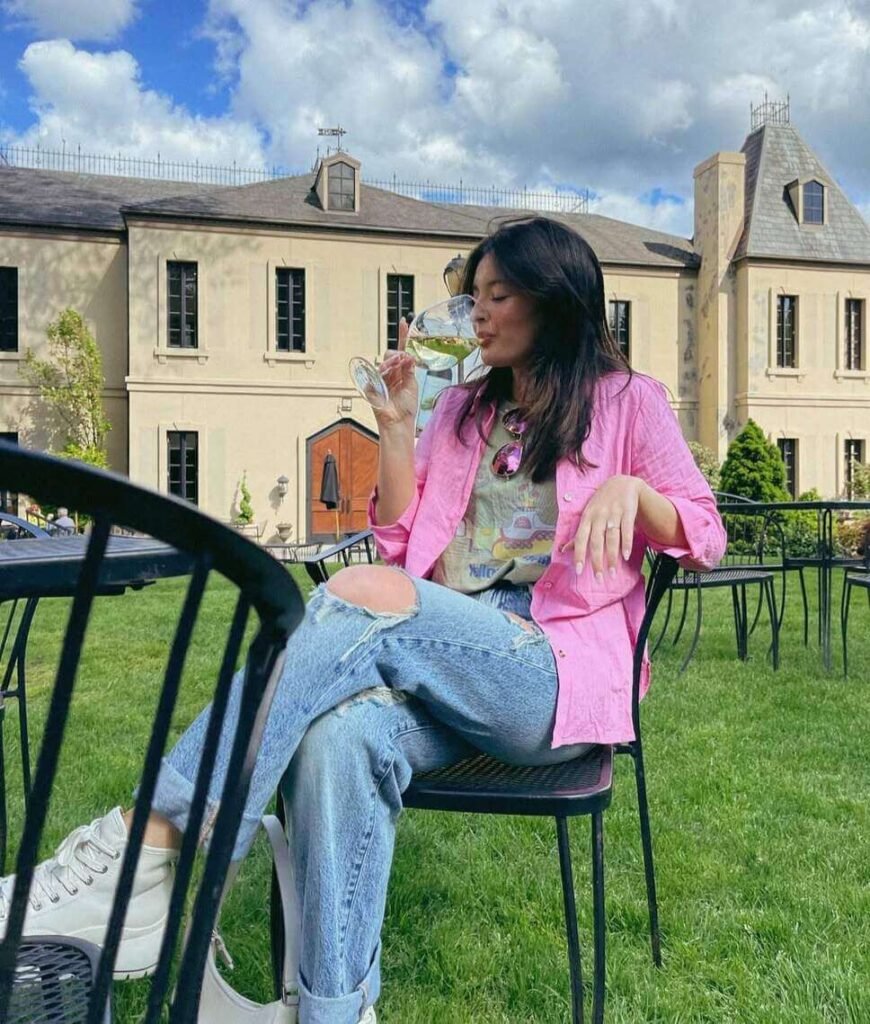casual winery spring outfit