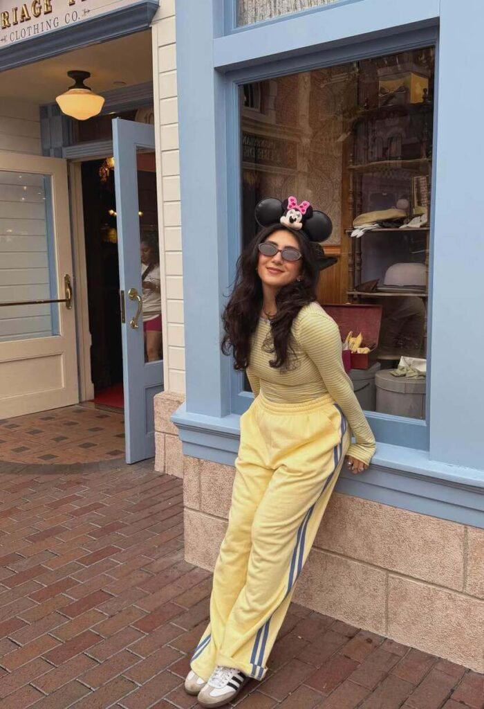 casual disney outfit