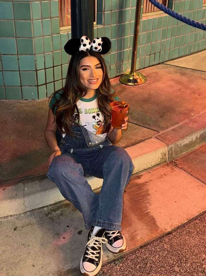 Disney outfits 