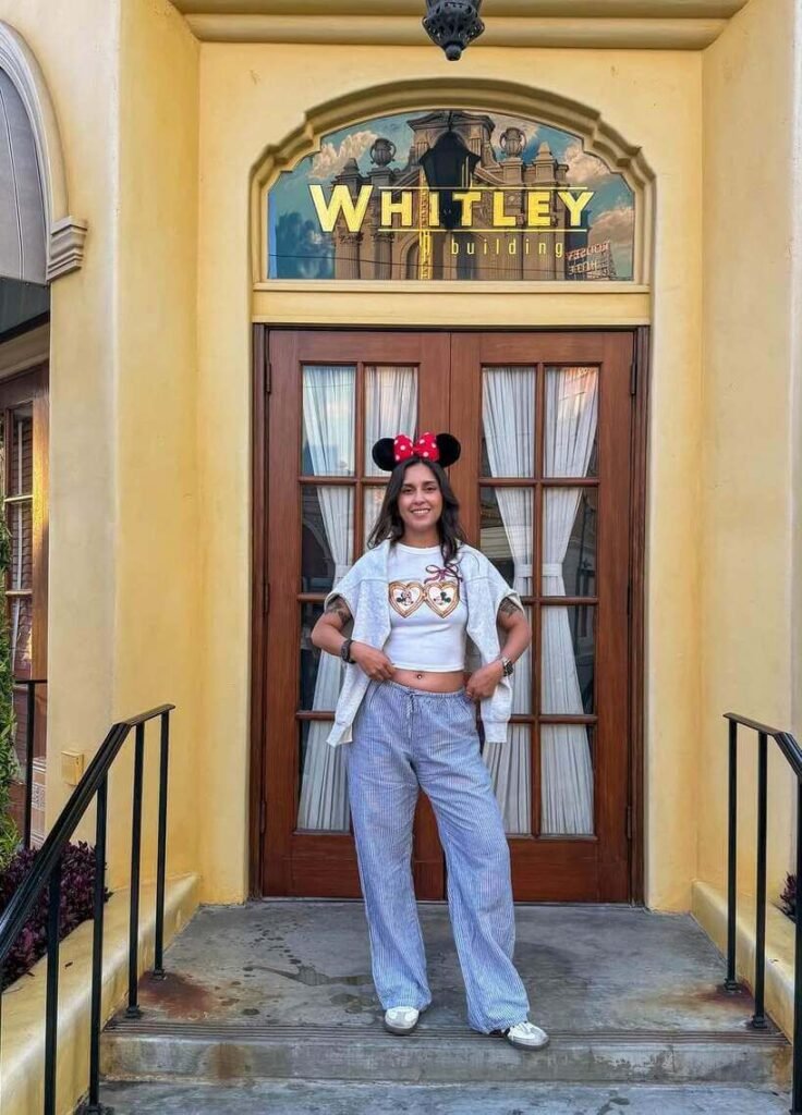 Disney outfits 