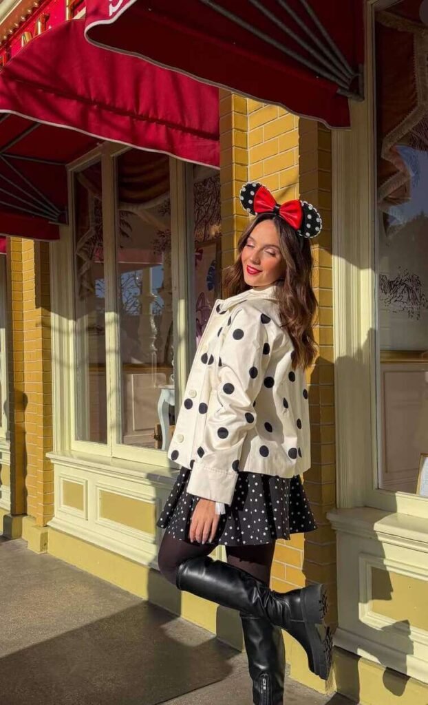 Disney outfits 