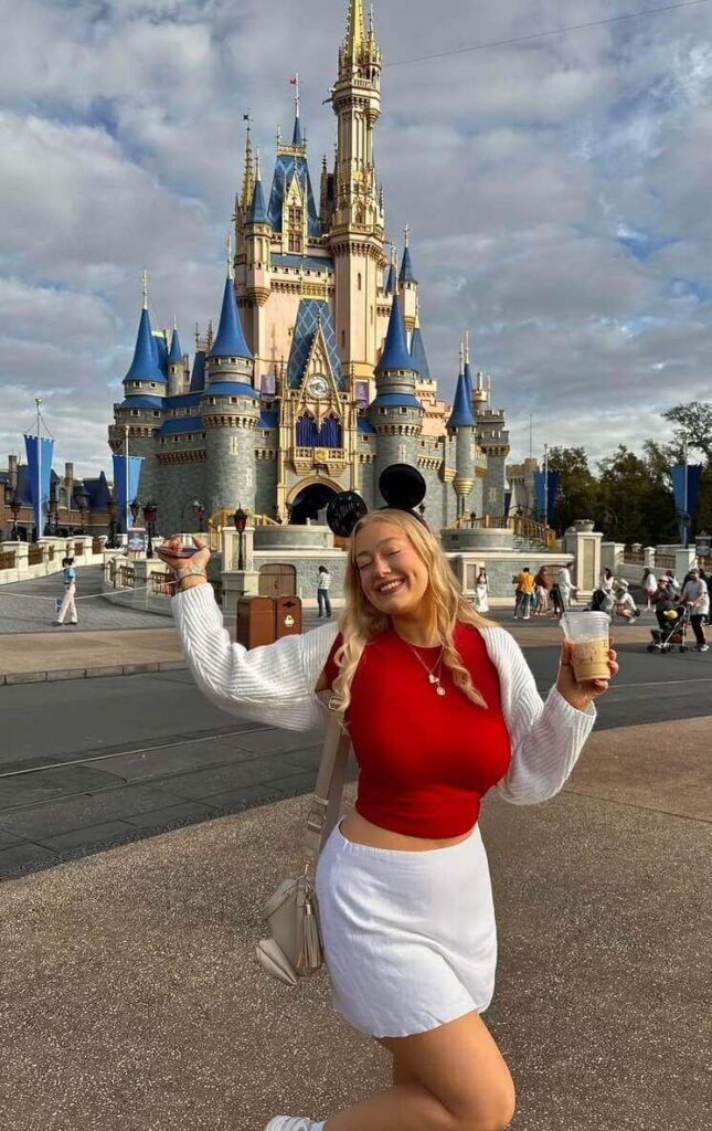 Disney outfits 