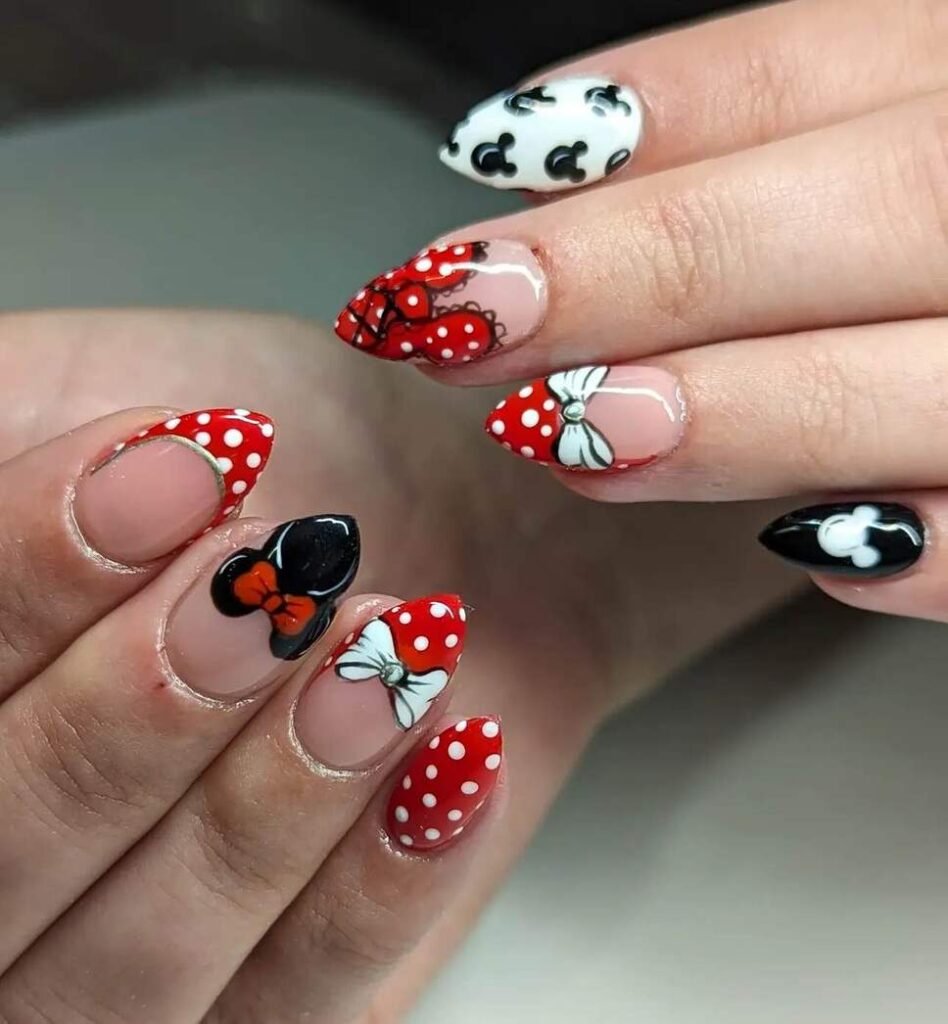 minnie disney nail designs 