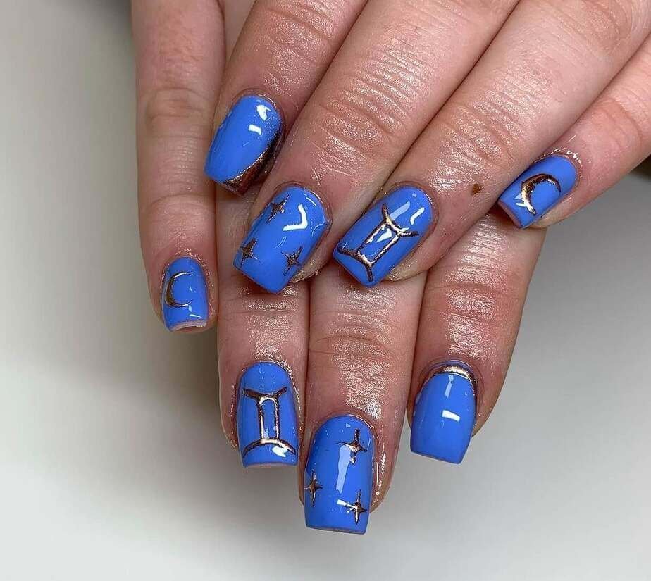 blue gemini nails