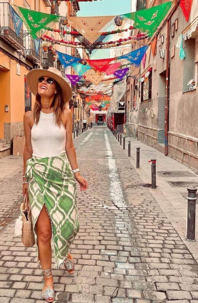 spain summer vacation outfits 