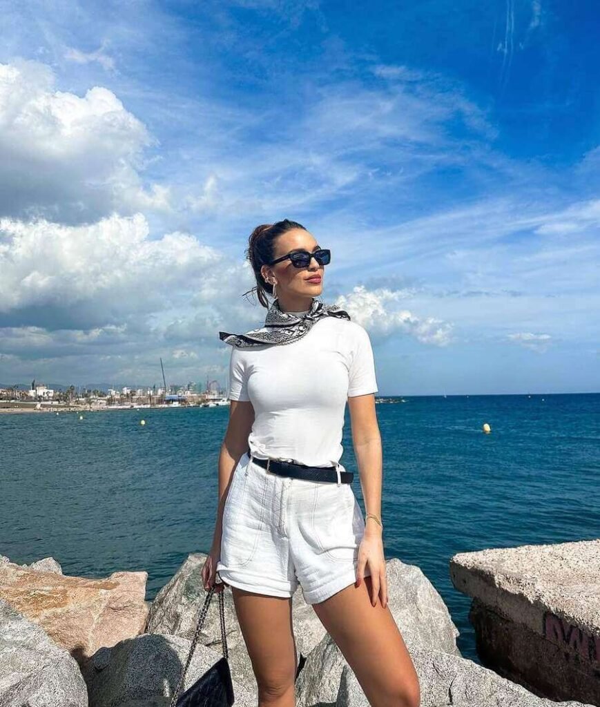 casual spain summer outfit