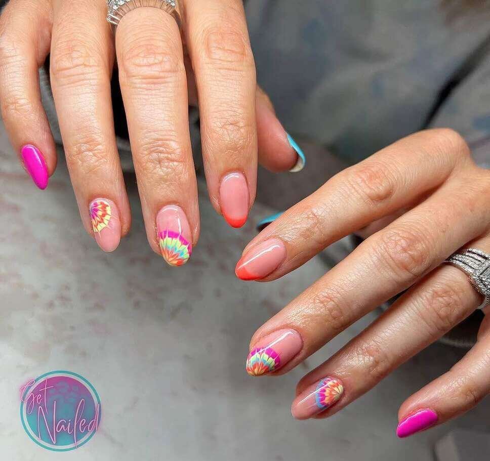 Bright summer nails