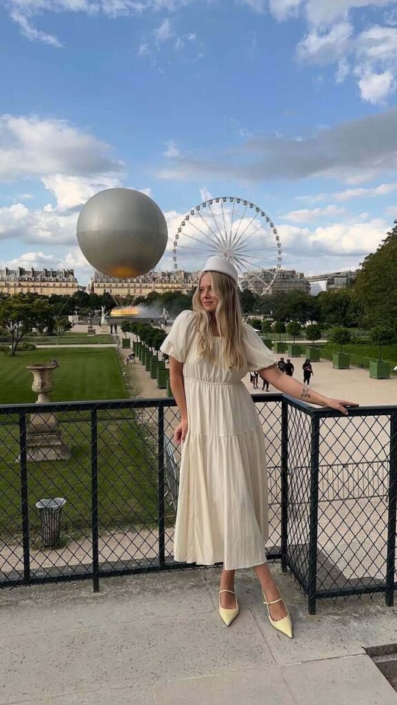 Paris summer outfits 