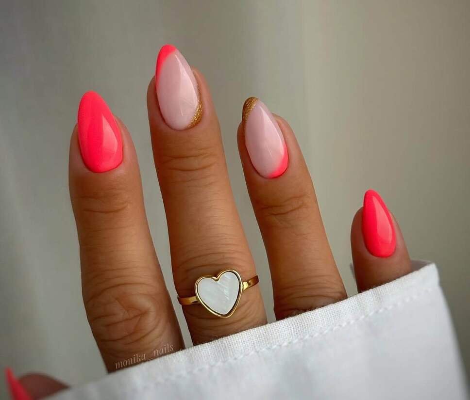 Simple summer nails 